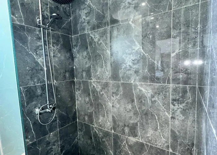 Βίλα Mike Rhodes City